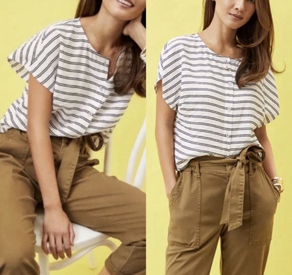 Cabi Sail Away Piano Stripe Button Front Top Size Large 5788 White & Black